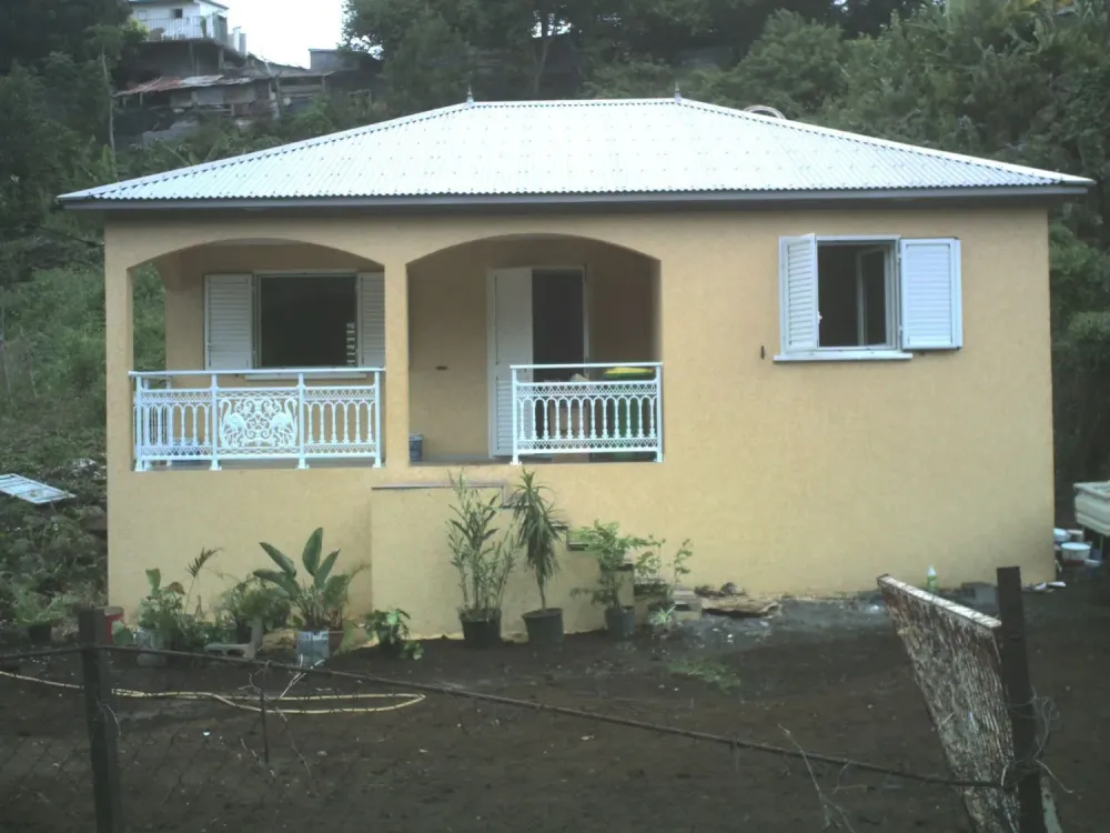 Construction maison traditionnelle à Saint-Louis